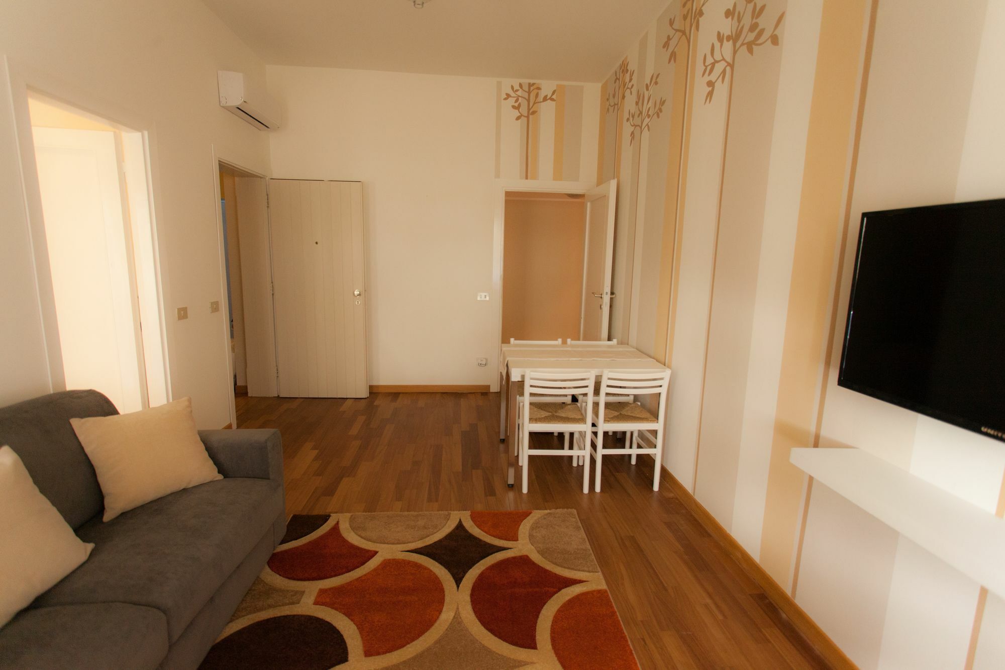 Apartments Sforza Milan Luaran gambar