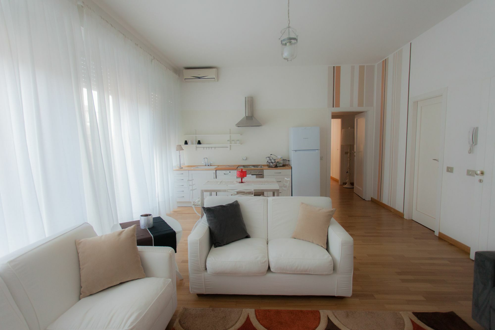 Apartments Sforza Milan Luaran gambar
